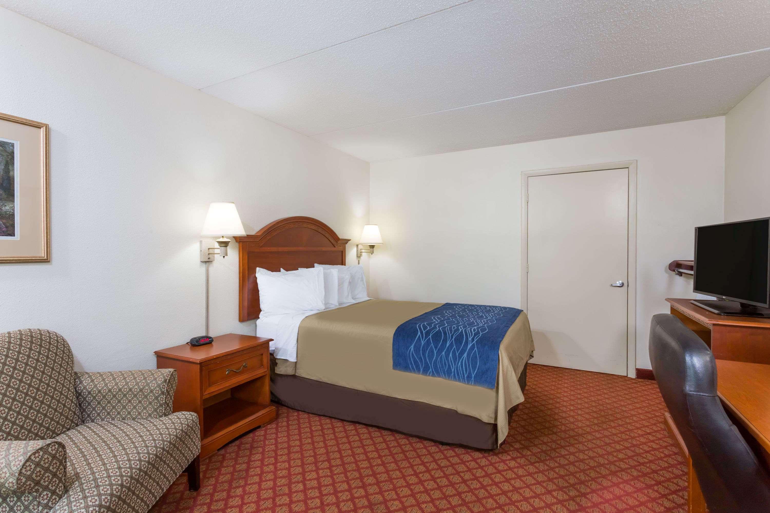Days Inn By Wyndham Winston Salem North Winston-Salem Exterior foto